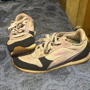 PUMA Women's Pink and Black Athletic Shoes